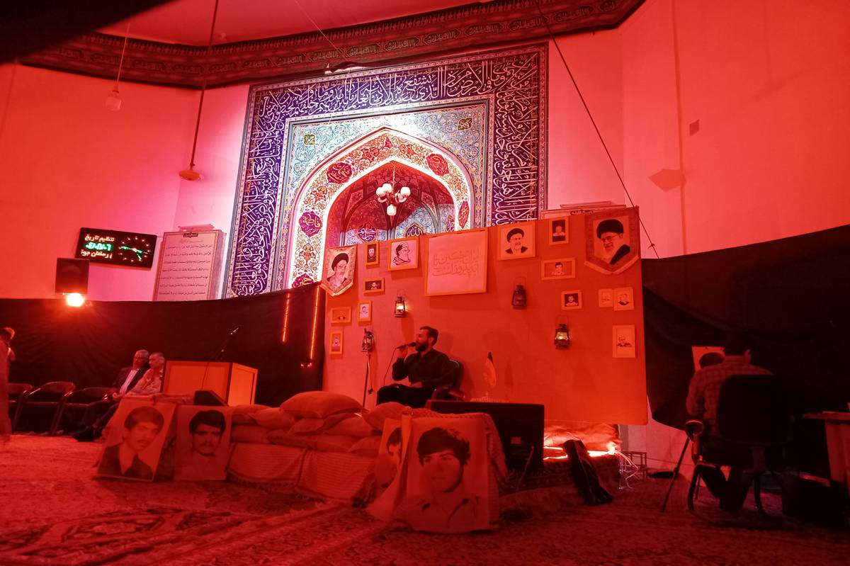 گرامیداشت یاد و خاطره شهدای دانش آموز شهرستان جعفرآباد برگ