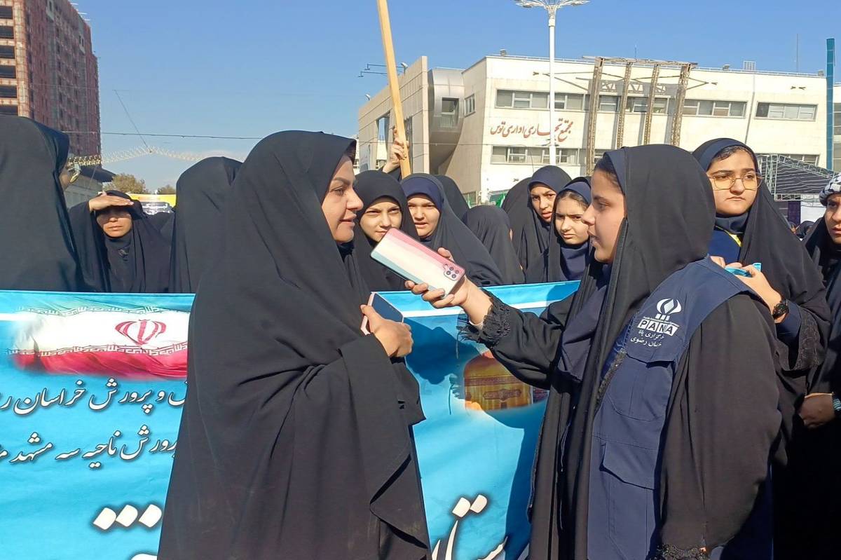 اجرای برنامه‌های متنوع فرهنگی در مدارس ناحیه ۳ مشهد به مناسبت روز ۱۳ آبان