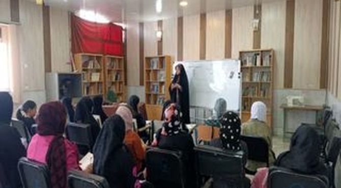 تابستانی شاد و بی نظیر در کانون فرهنگی تربیتی الزهرا «س» کاشان
