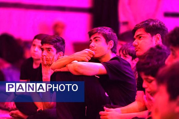 مراسم اختتامیه اعتکاف دانش آموزی در ناحیه دو شهرری 