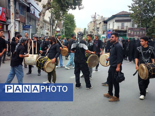 اجتماع عاشوراییان در میدان طالقانی قائمشهر