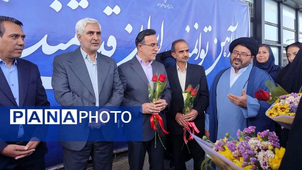 استقبال از برگزیدگان شانزدهمین المپیاد ملی فرش دستباف در مشهد