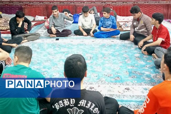 مراسم معنوی اعتکاف در مسجد اعظم حضرت ابوالفضل (ع) بهارستان دو