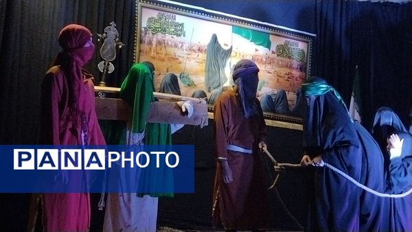 عزاداری شب هفتم محرم در دبیرستان فرزانگان
