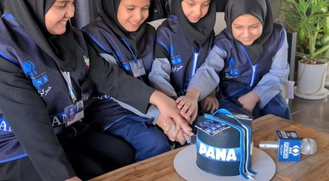 گفتگوی صمیمانه مدیر آموزش وپرورش آباده با چندتن ازدانش آموز خبرنگاران در آستانه روز خبرنگار