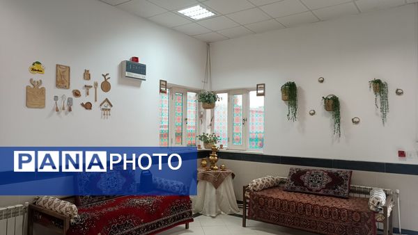 افتتاحیه کافه کتاب و سالن مطالعه در دبیرستان وکیلی۹