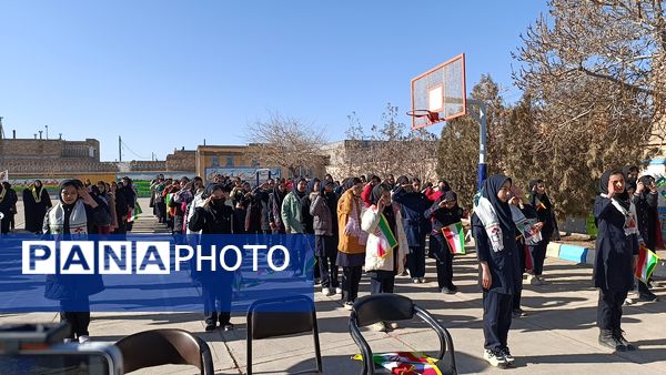 آیین نواختن زنگ انقلاب اسلامی به مناسبت چهل و ششمین سالگرد پیروزی انقلاب در نیشابور