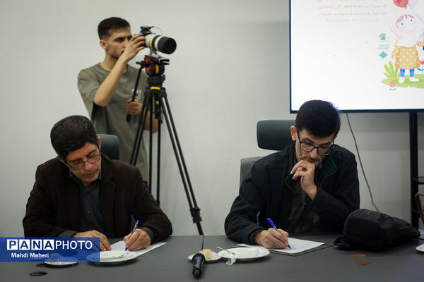 نشست خبری چهارمین نمایشگاه بین المللی‌ کودک ونوجوان شهاب بغداد 