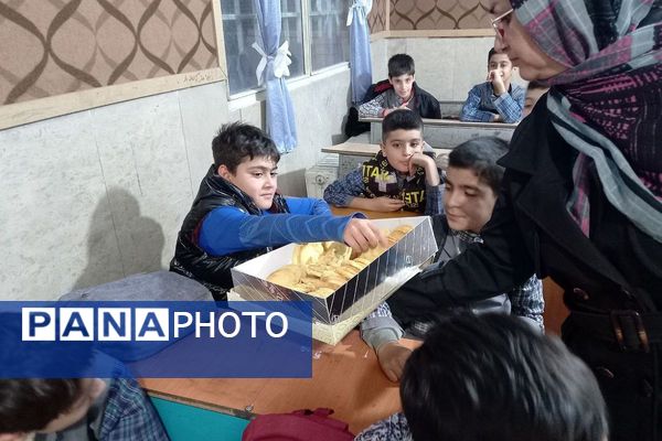 ولادت حضرت فاطمه(س)؛ الگوی تمام زنان شیعه جهان در چهل قز