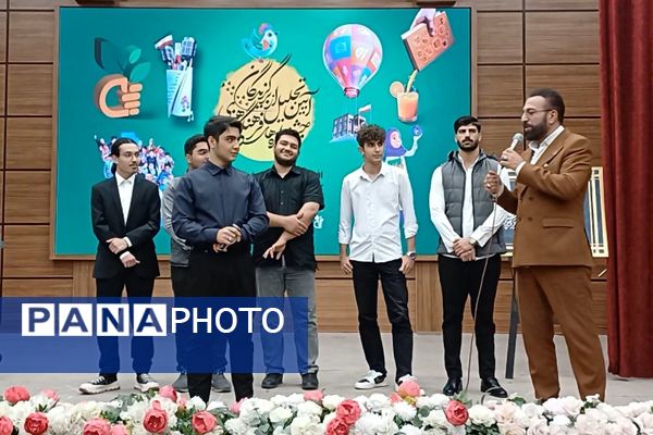 مراسم کشوری افتتاحیه جشنواره‌های فرهنگی هنری در اردوگاه استانی شهید محمد منتظری شهریار 