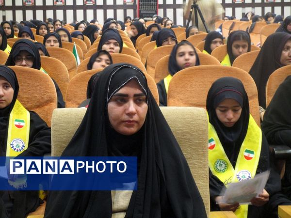 برگزاری یادواره شهدای جنگ ۱۲ روزه در کانون رشد ناحیه 3 کرج 