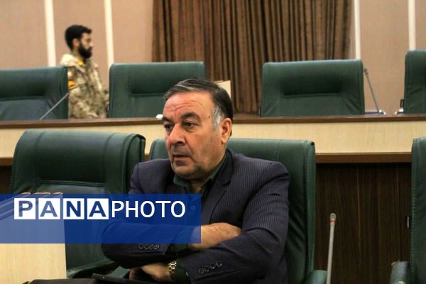 نشست خبری انجمن داروسازان یزد