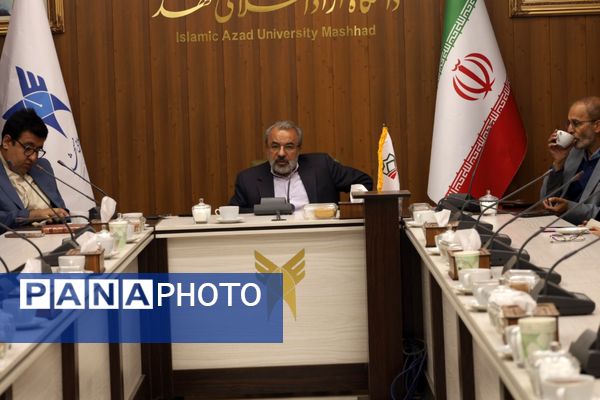  از تسخیر تا تبیین؛ بازخوانی پیام ۱۳ آبان در دانشگاه آزاد مشهد