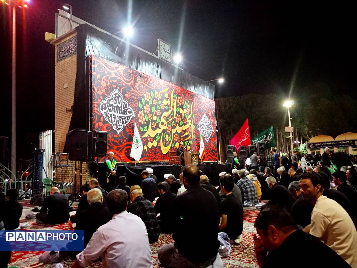 قرائت زیارت اربعین در کاشمر