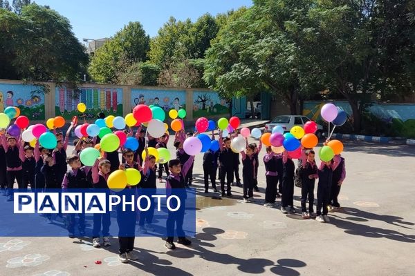 جشن شکوفه‌های سال تحصیلی جدید در شهرستان سملقان