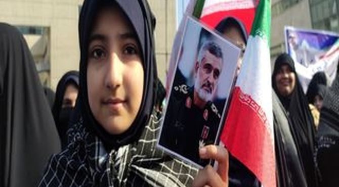 فریاد طنین انداز همبستگی دانش آموزان مشهدی 