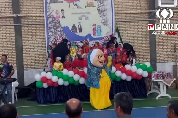 جشنواره هویت ملی و اسلامی در فاروج