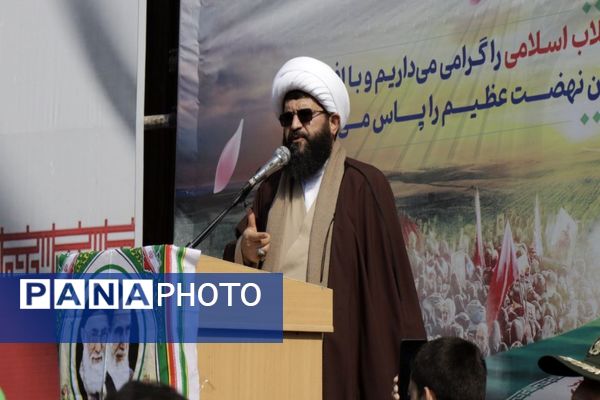 راهپیمایی ۲۲ بهمن در شهرستان پاکدشت 