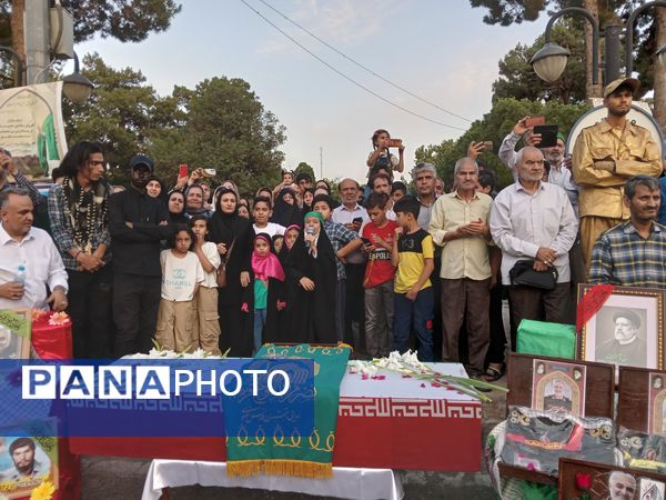 شروع حرکت راهیان عشق از میدان بی بی شطیطه تا مسجد جامع  