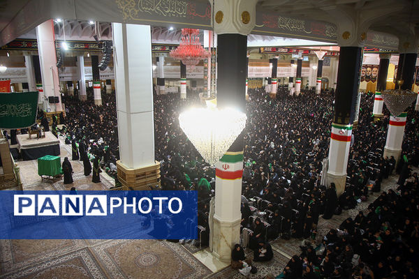 همایش شیرخوارگان حسینی در حرم بانوی کرامت