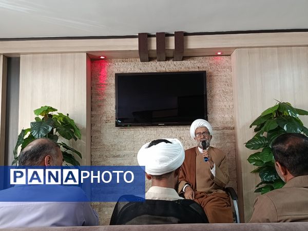 جلسه بصیرتی و سیاسی در راستای جهاد تبیین