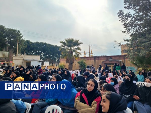 مراسم جشن و سرور در مدارس شهرستان سیروان 