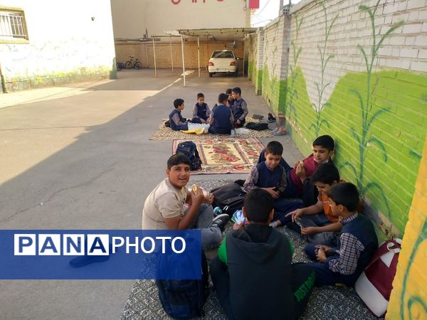اردوی درون‌ مدرسه ای دبستان حضرت قاسم (ع) به مناسبت روز جهانی کودک 