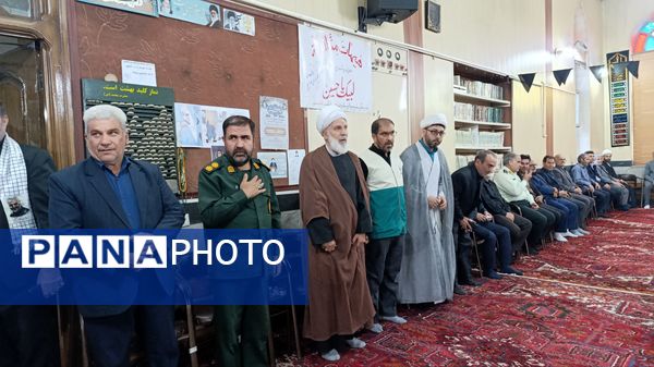 مراسم شهدای خدمت در ایلخچی با حضور دانش‌آموزان پیشتاز