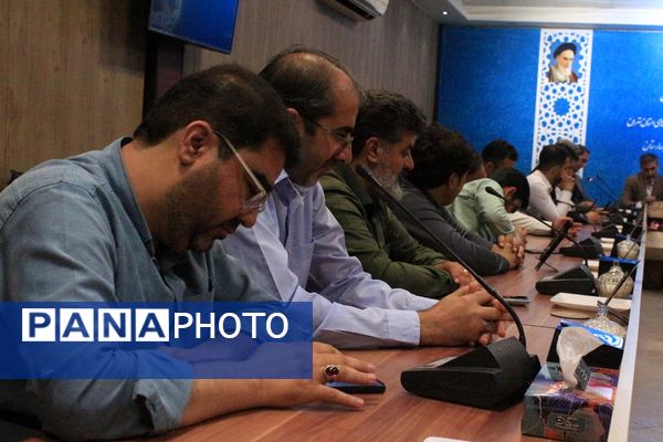 تکریم خدمت، استقبال از آینده