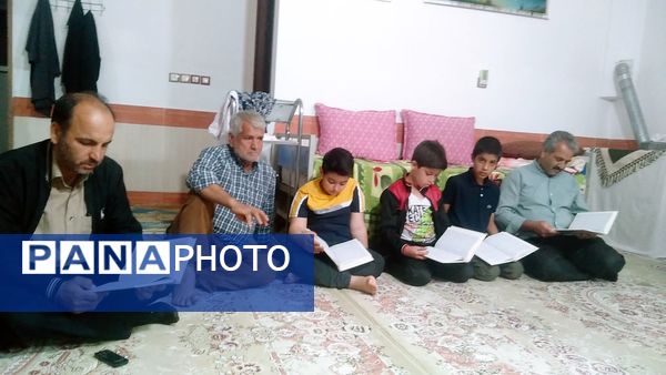 مراسم قرائت قرآن و تجلیل از مادر شهید در روستای بزنجرد خلیل آباد