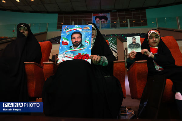 جشن قهرمانی تیم‌های ملی کشتی آزاد و فرنگی ایران