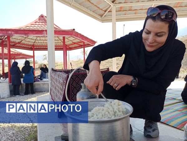 اردوی تشکیلاتی مربیان پیشتازان در اردوگاه امام خمینی(ره) شیراز 
