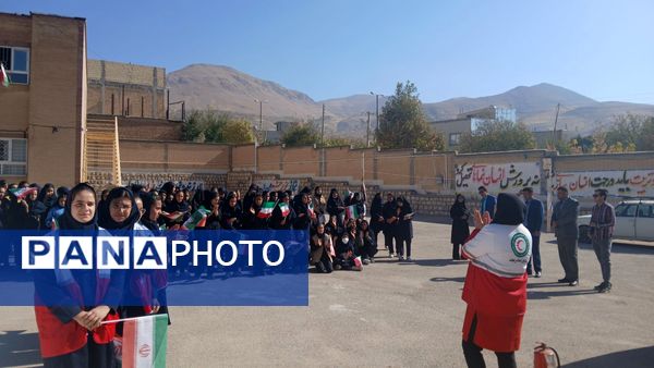 برگزاری مانور پدافند غیرعامل در آموزشگاه سمیه ناغان 