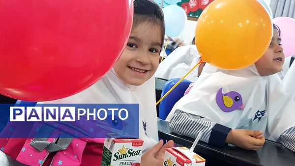 جشن شکوفه‌های دبستان دخترانه سما شیروان 