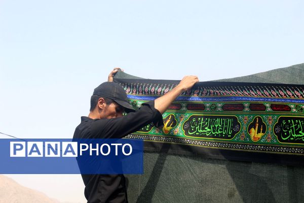 موکب پذیرایی مدافعان حریم ولایت در حاجی‌‌‌آباد