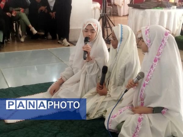 آیین رونمایی از کتاب دانش‌آموزان میناب