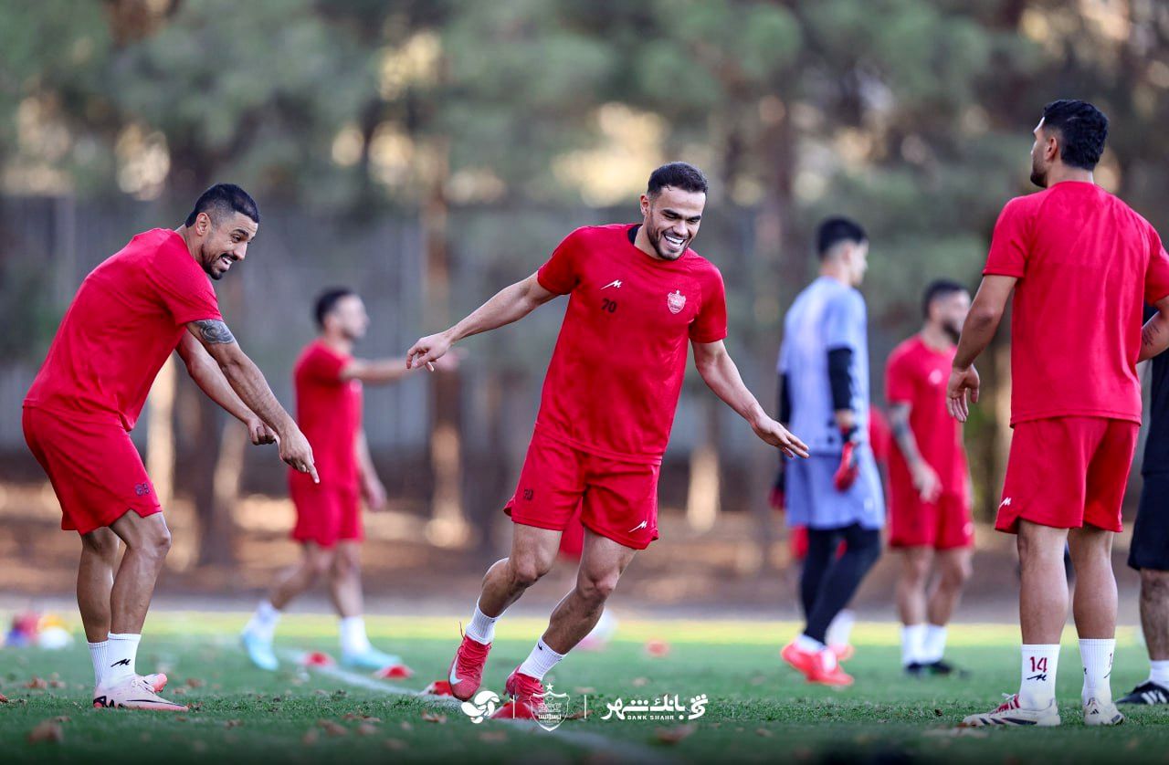 اعلام ترکیب پرسپولیس مقابل تراکتور/ عالیشاه غایب بزرگ پرسپولیس
