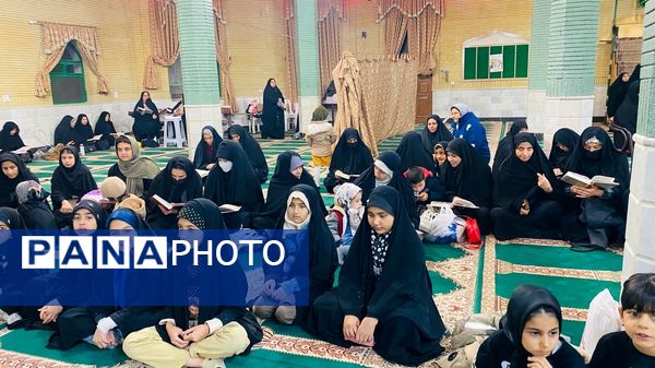 عطر قرآن در مسجد امام علی(ع) پیچید