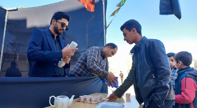 مراسم عزاداری شهادت حضرت زهرا(س) در مدرسه شهید رجایی مروست