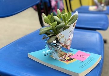 آغاز هفته کتاب و کتاب‌خوانی در مدرسه شهید سرافراز اسلامشهر