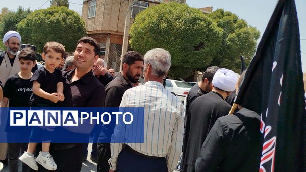 حماسه جاماندگان اربعین در محلات و نیم‌ور؛ تصاویری از عشق و ارادت