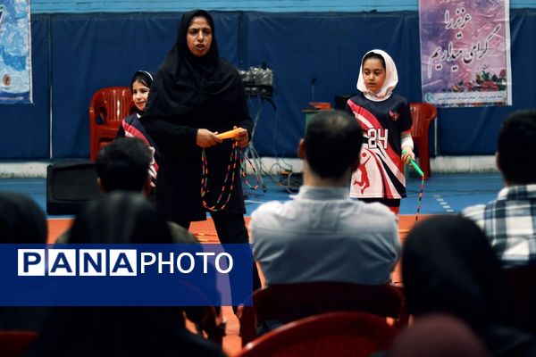 دوره توانمندسازی طرح مهارت‌آموزی آموزگاران ابتدایی شهرستان ورامین