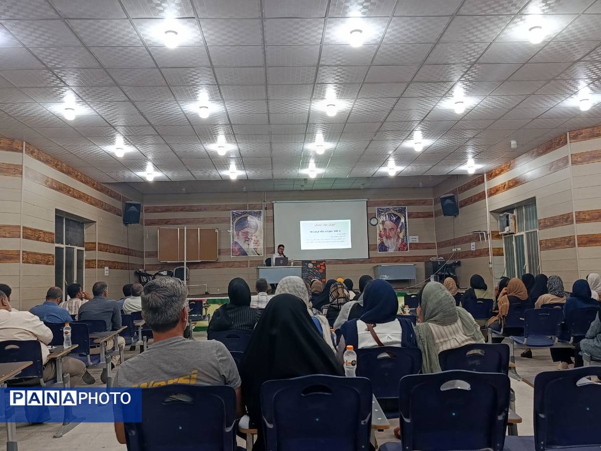دومین کارگاه روانشناسی برای تربیت نسل فردا در حاجی‌آباد