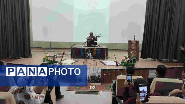 شب موسیقی استاد حسین عزیزی پور در سالن فرهنگ و ارشاد