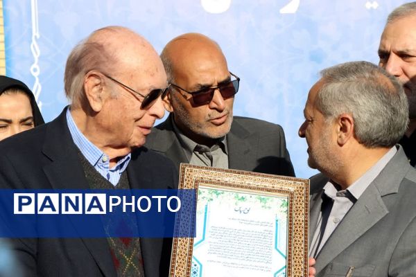 افتتاح طرح‌های آموزشی و عمرانی در یزد با حضور وزیر آموزش و پرورش 