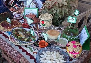 نمایشگاه آیین های سرزمین من روایتی از رنگ فرهنگ  و همدلی ایران 