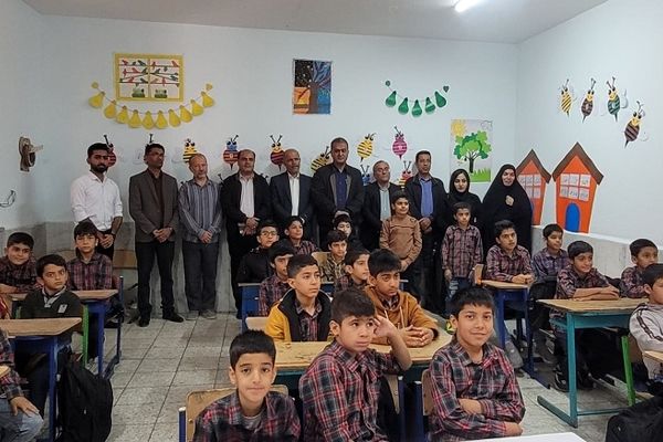 اقدام خودجوش دانش‌آموزان و معلمان دو استان فارس در آزادی زندانیان جرایم غیرعمد