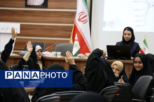 کارگاه رفع اشکال دختران خبرنگار شو