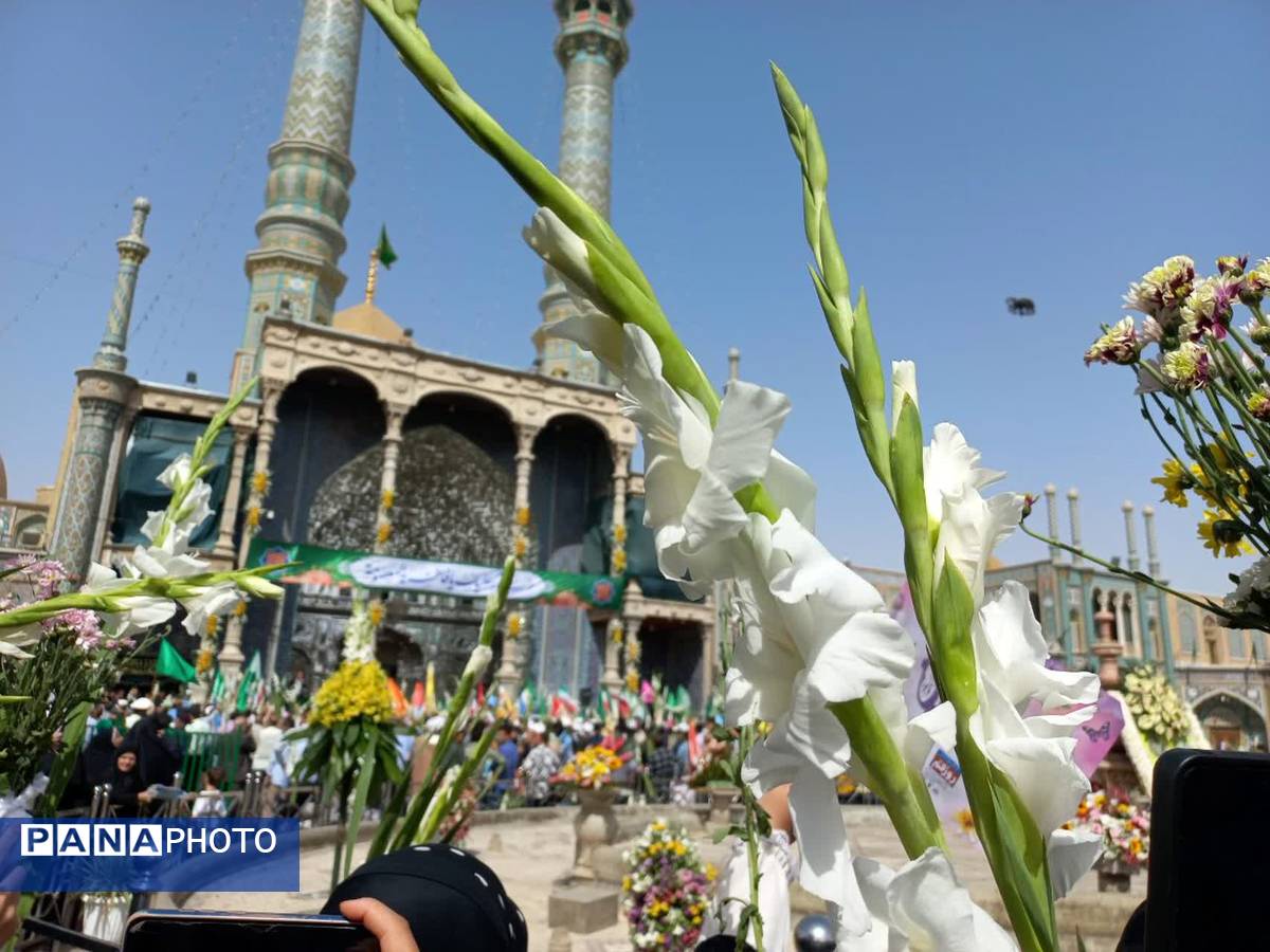 کاروان نمادین سالروز ورود حضرت معصومه(س) به قم 