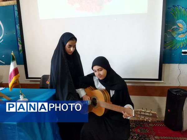 یادآورحماسه سیزدهم آبان دردبیرستان شاهدشهید قاسم سلیمانی